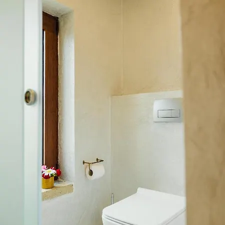 Blerina's Agritourism Concept Hotel Ljaknasi