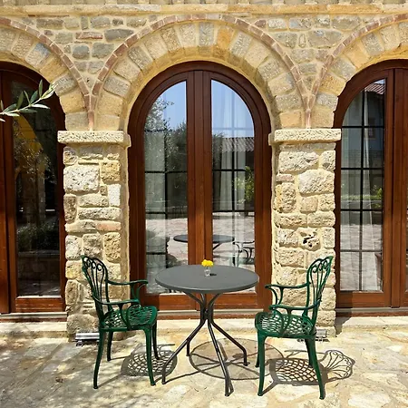 فندق Blerina's Agritourism Concept *