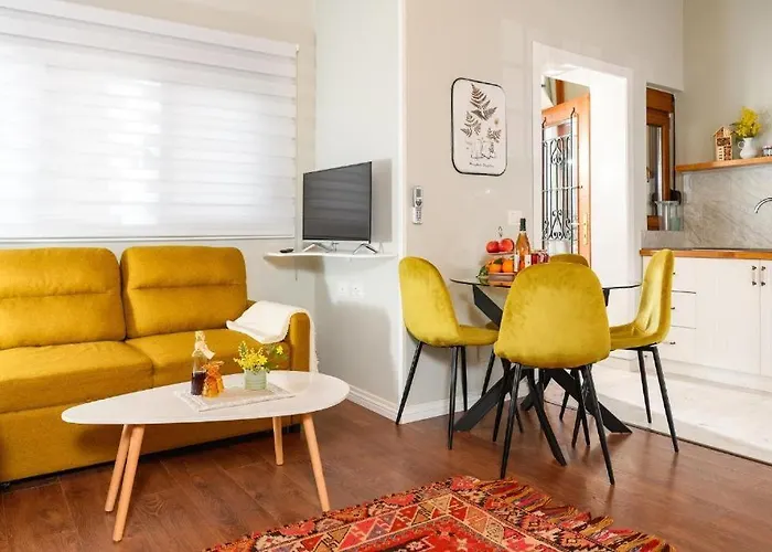 Blerina's Agritourism Concept Hotel Laknas